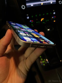 IPhone 13 128GB - 4