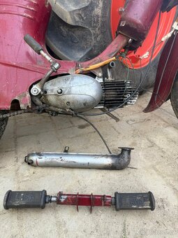 Jawa 555 - 4