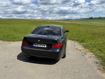 BMW e60 530d Manuál M-packet - 4