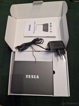 Tesla MediaBox XT650 - 4