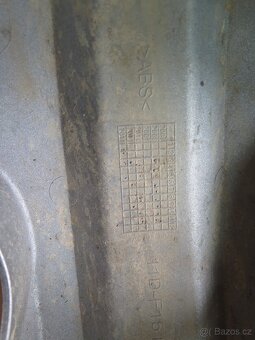 blatník přední orig. Yamaha XT660Z, použitý, ale stav OK - 4