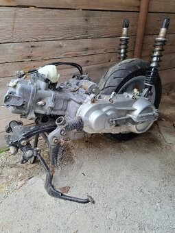Kymco Dink 150 - 4