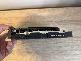 Asus Strix GTX 960 2GB - 4