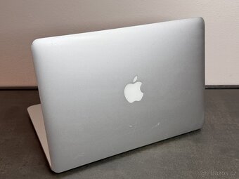 MacBook Pro 13'' 2015 / i5 / 8GB / 256GB SSD - DPH - 4