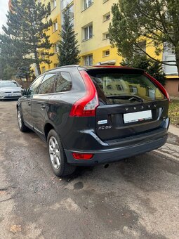 Volvo XC60 2010 2.4D FWD - 4