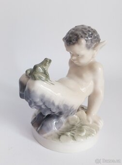 Porcelánová figura - Faun s žábou - Kodaň - 4