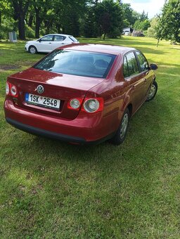 Vw Jetta 1.6-75Kw - 4
