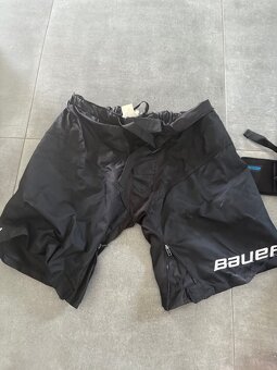 Prodám hokejové kalhoty / girdle Bauer ACP PRO SR L + návlek - 4