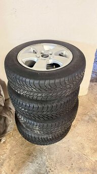 Honda HR-V 1.6i  77 kW - 4