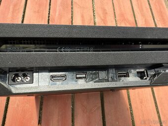 PLAYSTATION 4 Pro 1 TB CUH -7216B - 4