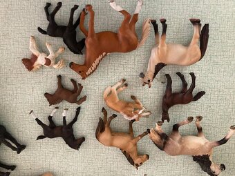 Schleich koně 70-80 Kč - 4