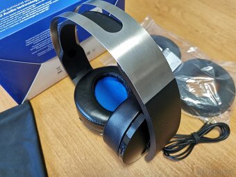 PS4 Platinum Wireless Headset 7.1 - 4