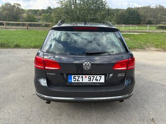 Volkswagen Passat Variant 2.0 TDI 125 kW • 4x4 • DSG • Kombi - 4