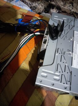 Kenwood KMM - BT 304 , bluetooth - 4