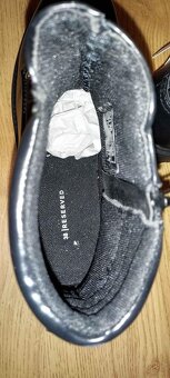 Nové kotníčkové boty Reserved na podzim, vel 38 - 4