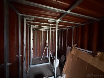 LODNÍ KONTEJNER NA PŘESTAVBU 20 DC - 4