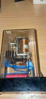 Elektroinstalační přístroje - 4