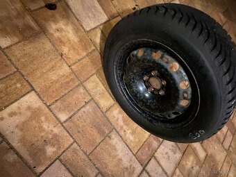 Plechové disky 15” 5x100 a zimní pneu 185/60/R15 Continentál - 4