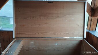 Velká dřevěná truhla - 4