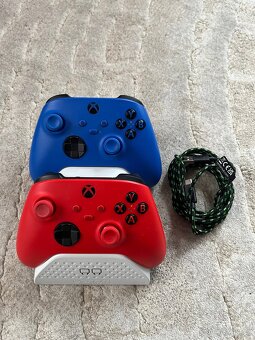 2x Xbox Wireless Controler + dokovací stanice - 4