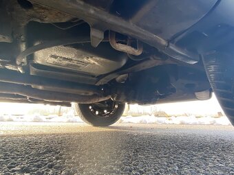 SUZUKI SX4 1.9 DDiS 88KW 4WD 2007 - 4