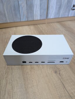 Microsoft Xbox Series S 512GB - 4