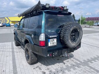 Toyota Land Cruiser - 4