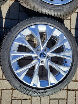 NOVÉ 18" Zimní Škoda DOFIDA Superb IV 4 3P Original ET44 - 4
