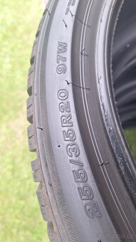 BRIDGESTONE 255/35 R 20 BLIZZAK LM005 97W XL - CELÁ SADA - 4