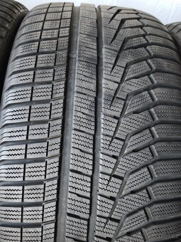 295/35 r21 zimní pneumatiky Hankook 7,5-8mm - 4
