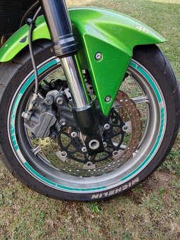 Kawasaki Z750 - 4