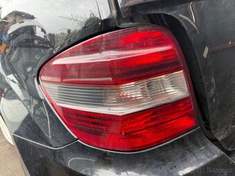 zadní světla Mercedes ML W164 předfacelift - 4