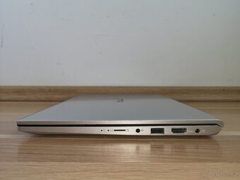 Čtyřjádrový notebook Asus VivoBook X420U - 4