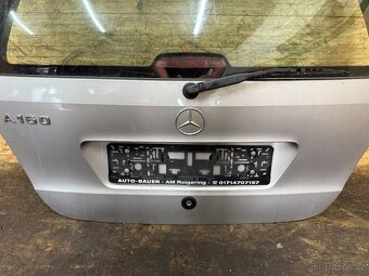 KOMPLETNÍ PÁTÉ DVEŘE KUFRU MERCEDES W168 - 4