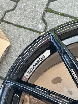 Lehká ALU kola Tomason TN27 Superlight 5x112 - 4