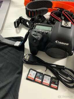 Digitální fotoaparát Canon EOS 5D Mark 4 MK IV 30,4 MP tělo - 4