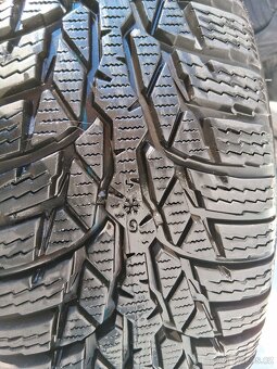 Zimní Nokiany 175/65 R14 82T - 4