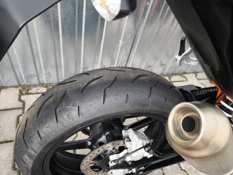KTM 690 Duke - 4