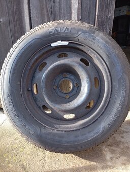 Prodám zimní pneu - 4