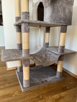 Patrové škrabadlo pro kočky - 4