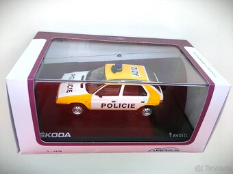 Model ŠKODA FAVORIT "POLICIE" Abrex 1/43 - 4