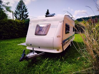 Karavan, Obytný přívěs Hobby 550  De Luxe - 4