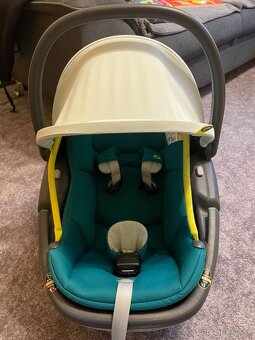 Autosedačka Maxi Cosi Coral Essential - 4