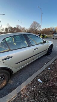 Renaul Laguna II - 4