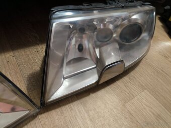 Originál xenon Superb - 4