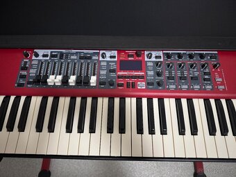 Nord Electro 6D 71 - 4