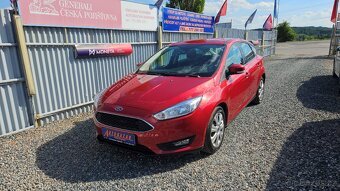 FORD FOCUS 1,0 Eco Boost 100k Trend - 4