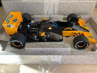 F1 1:18 Autoart, Senna - 4