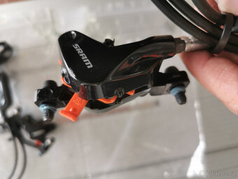 Hydraulické brzdy SRAM LEVEL TL - 4