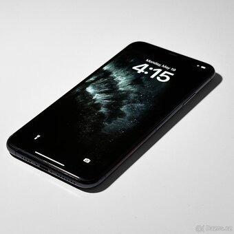 iPhone 11 Pro Max Midnight Green - 4